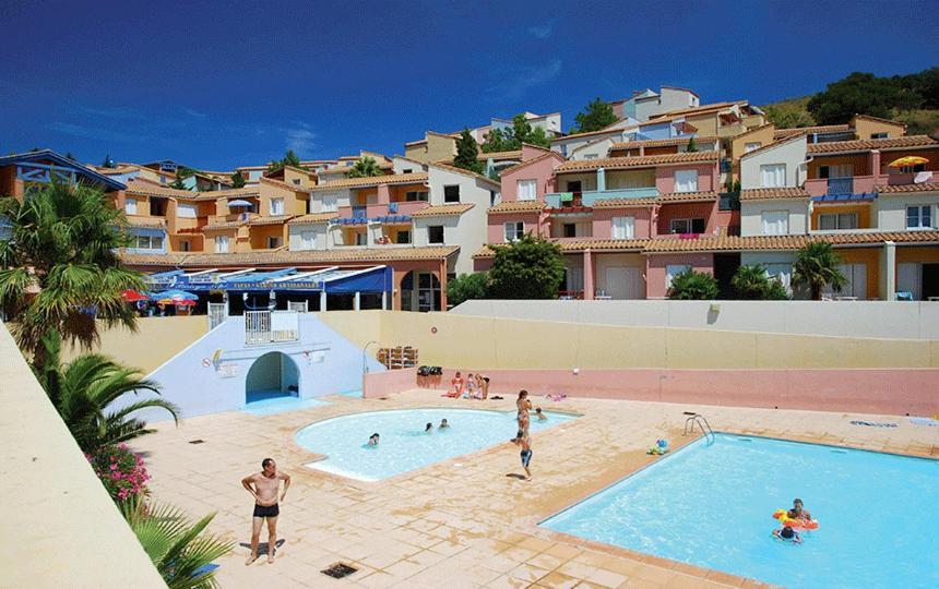 F3 En Bord De Mer Avec Piscine Cerbère Екстериор снимка